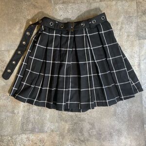 hot topic pleated grid line plaid black high waisted mini skirt size extra small